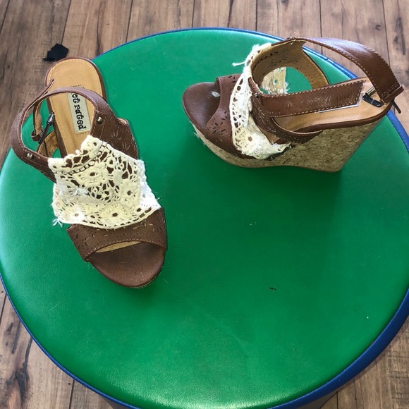 Wedges - Picture 1 of 1